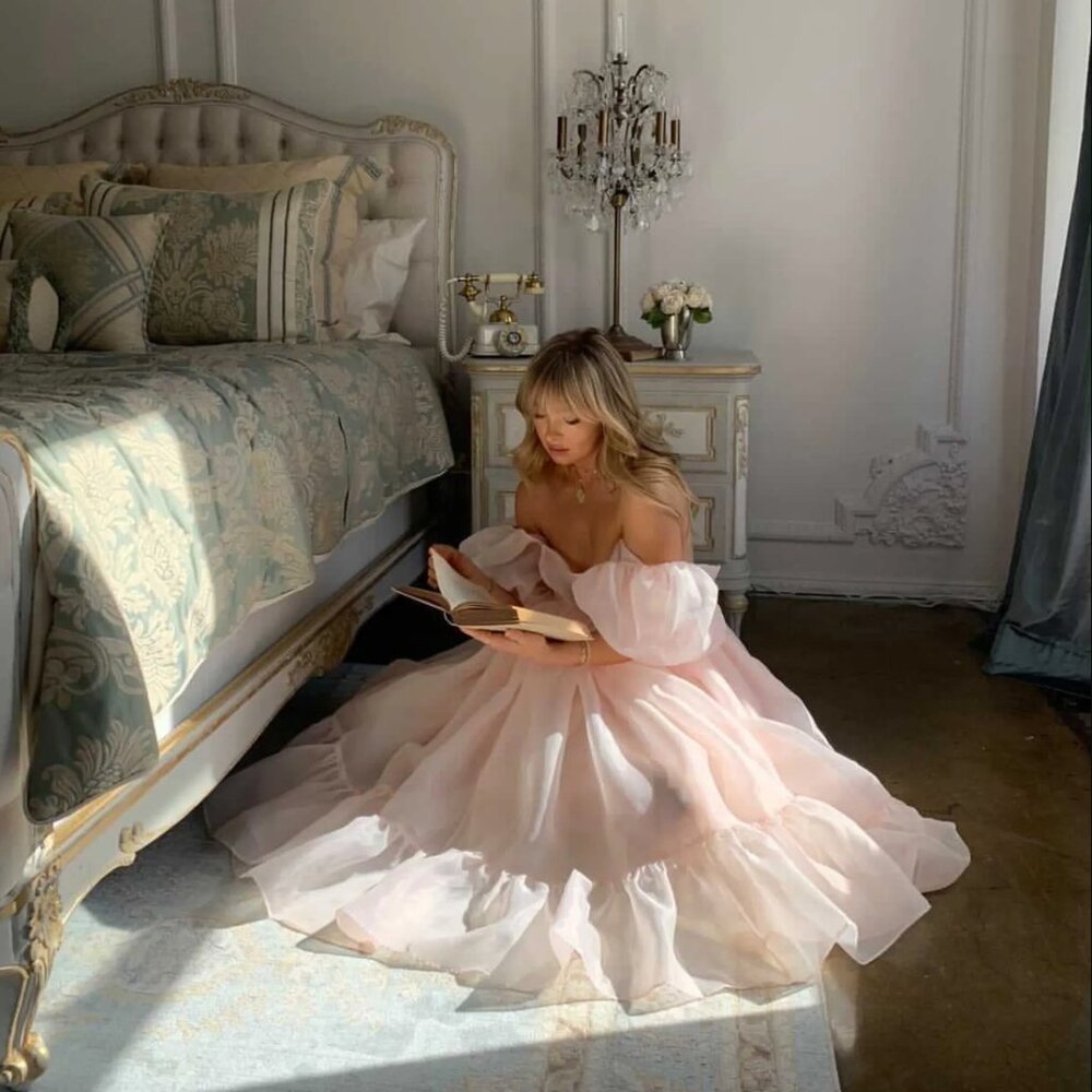 NWOT Selkie The Peach Skin French Puff